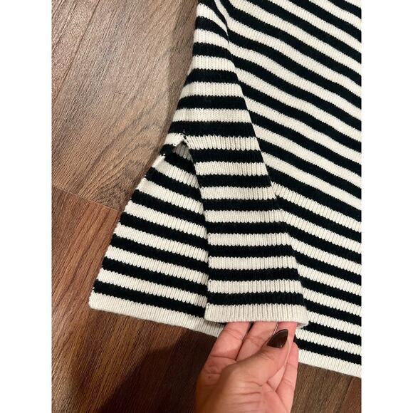 Women’s Wool Oversized Mock-Turtleneck Sweater Minimalist Black crean Striped M - Picture 6 of 10